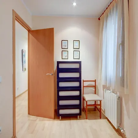 With Scenic View Apartment Roses