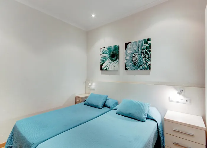In With Beachfront View Apartamento *