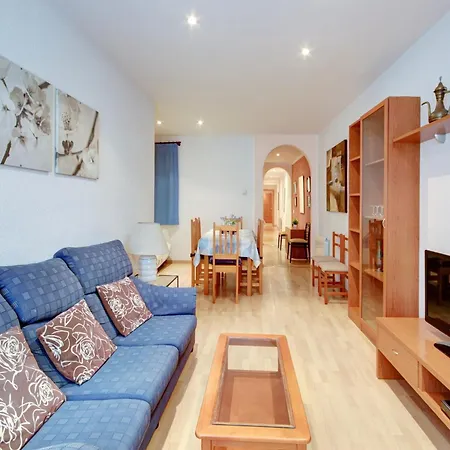 Apartment In With Beachfront View Roses
